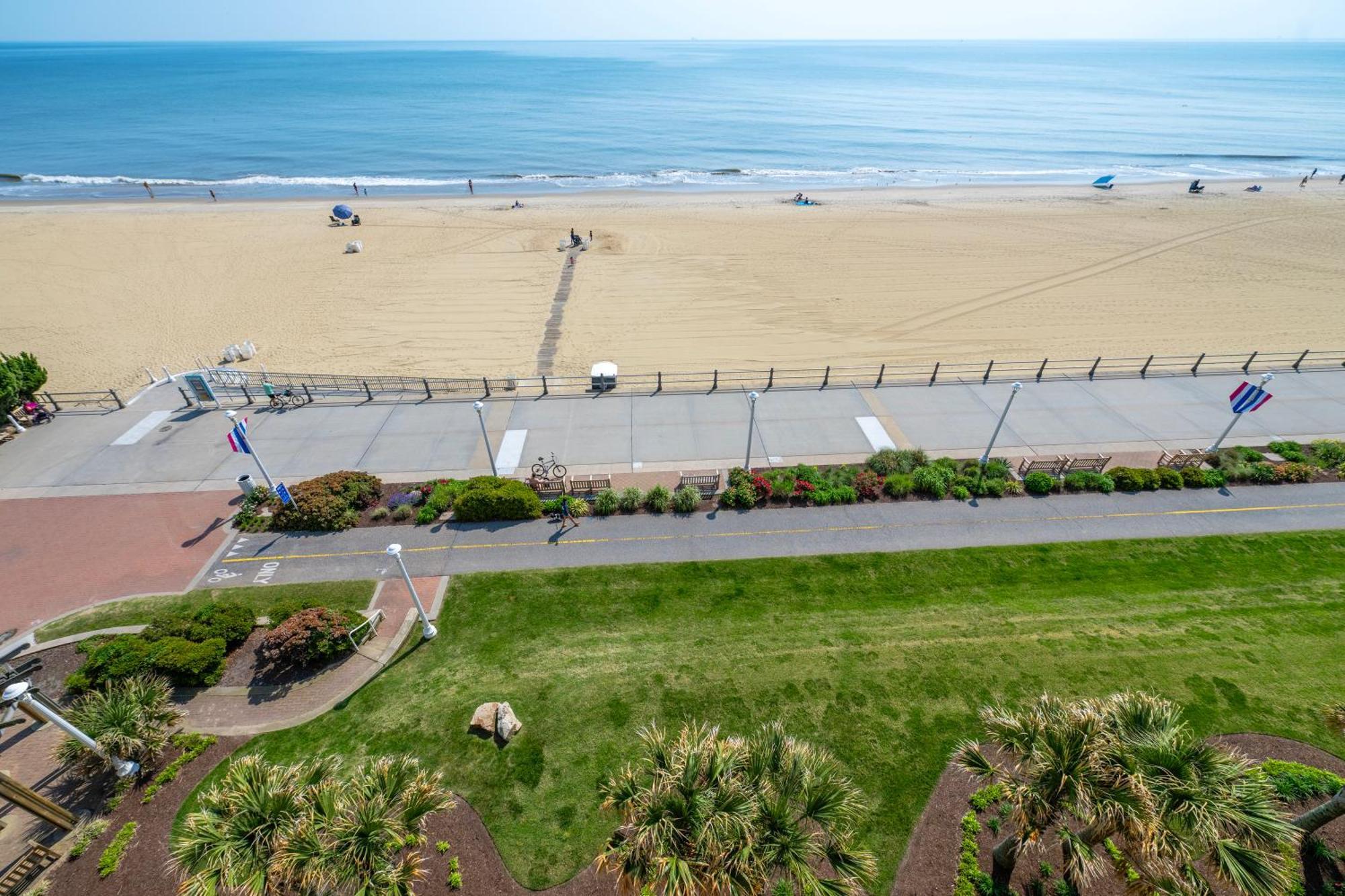 Holiday Inn & Suites Virginia Beach - North Beach By Ihg Exterior foto